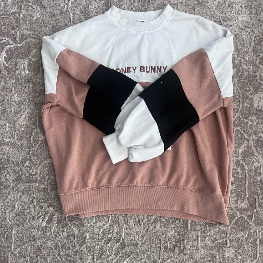 Missguided crew neck size 4